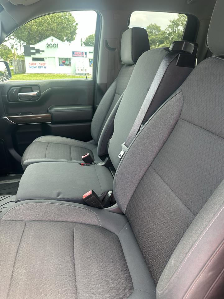 Chevrolet Silverado 1500 RST Double Cab 4WD 2019