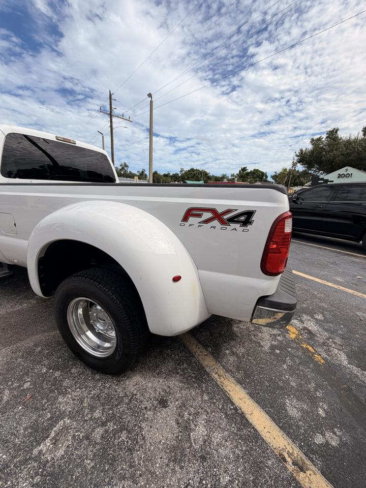 Ford F-350 photo 7