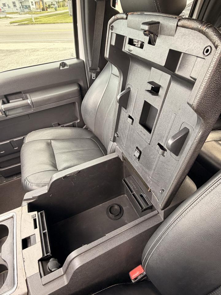 Ford F-350 photo 23