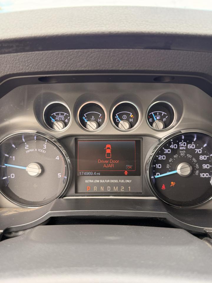 Ford F-350 photo 25