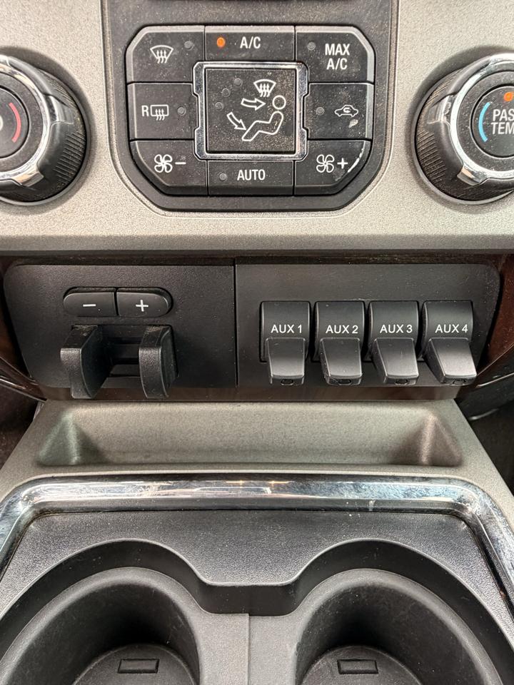 Ford F-350 photo 27
