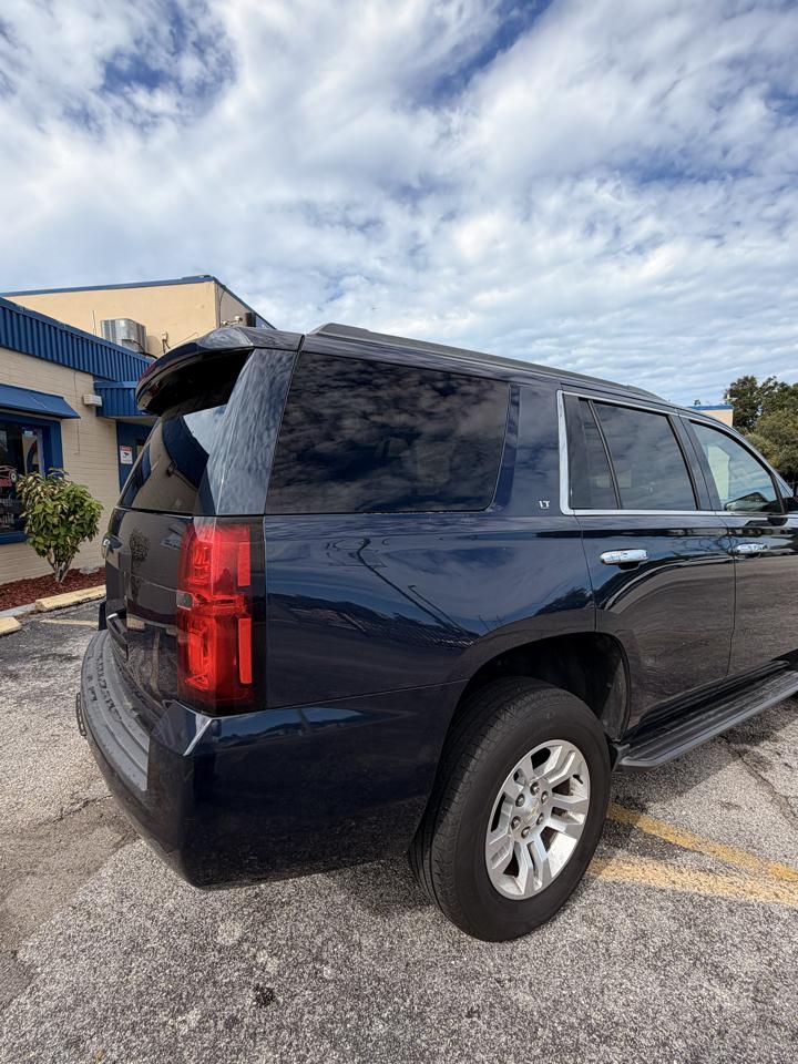 Chevrolet Tahoe photo 6