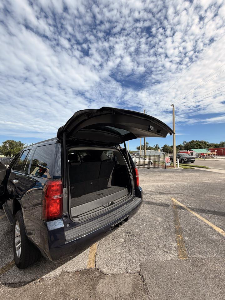 Chevrolet Tahoe photo 14