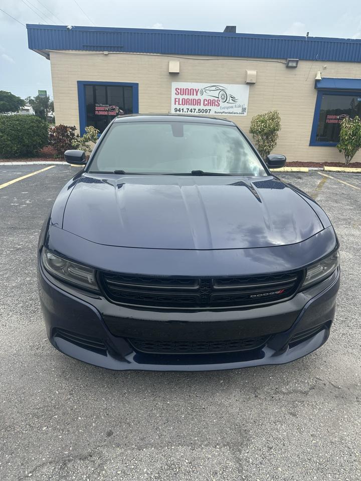 Dodge Charger photo 2
