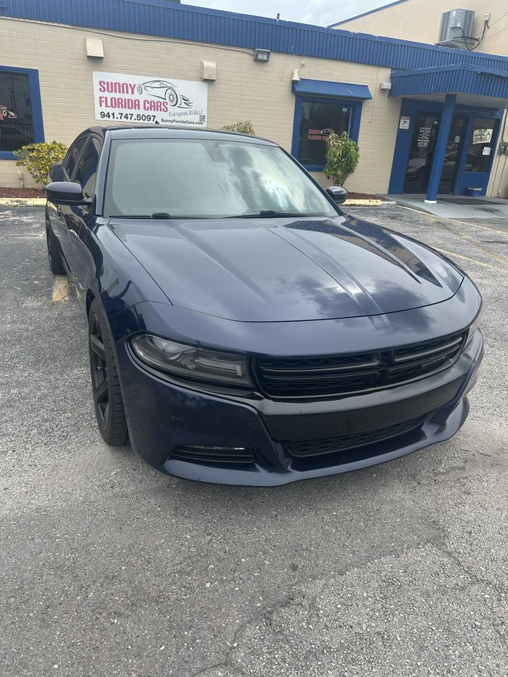 Dodge Charger photo 3