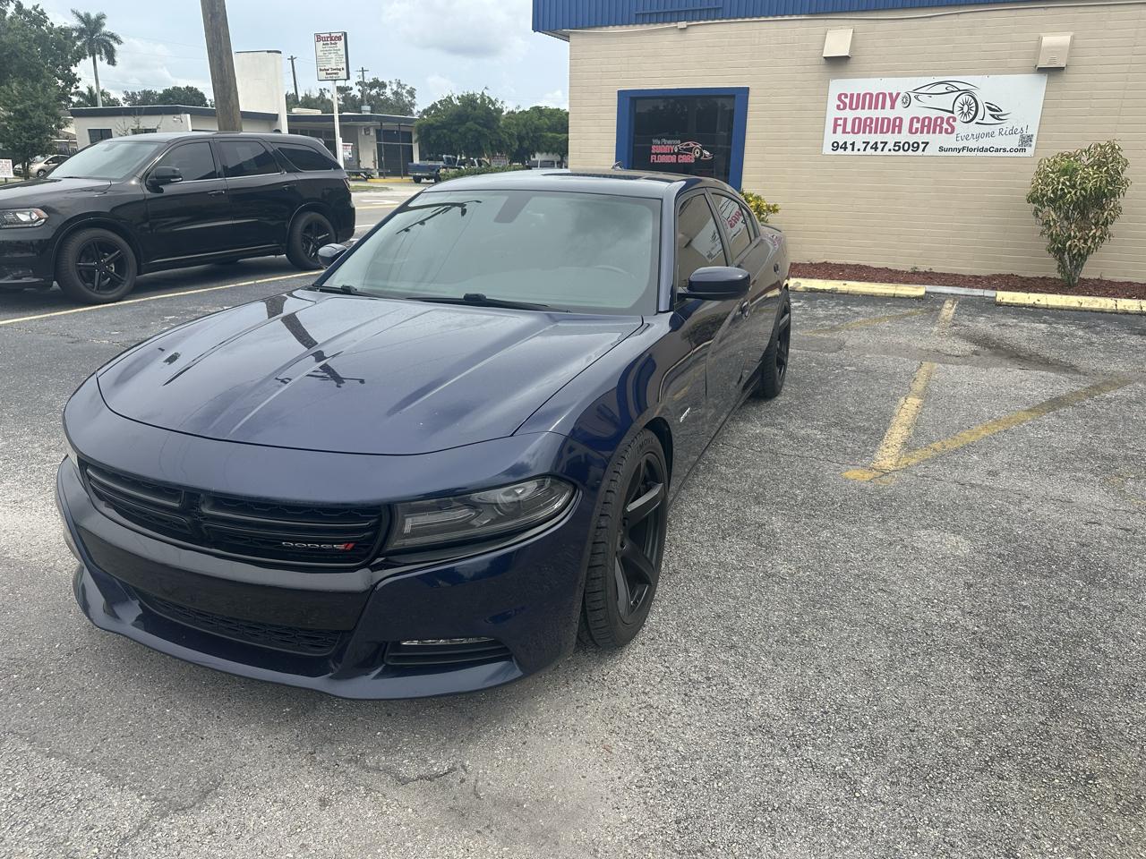 Dodge Charger photo 16