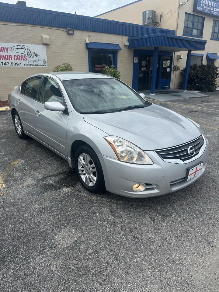 Nissan Altima photo 7