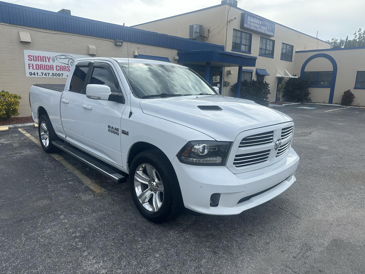 RAM 1500 Sport Quad Cab 2WD 2016