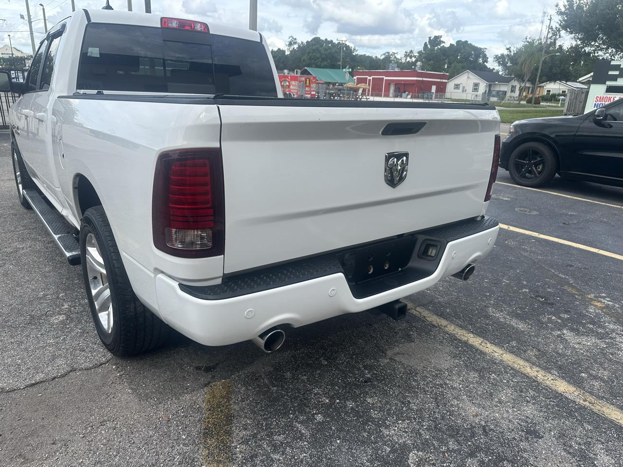 RAM 1500 Sport Quad Cab 2WD 2016