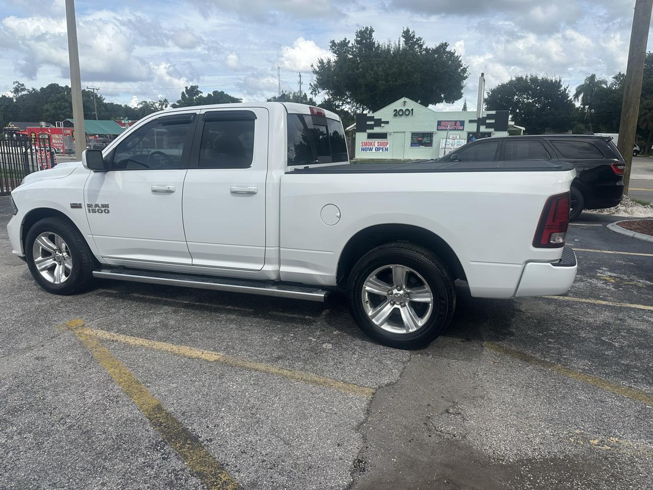RAM 1500 Sport Quad Cab 2WD 2016