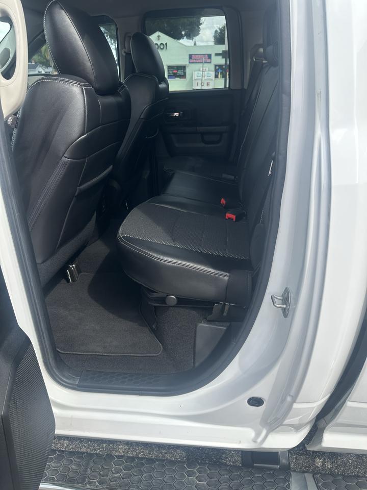 RAM 1500 Sport Quad Cab 2WD 2016
