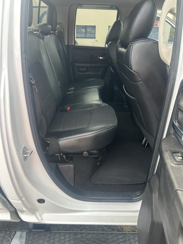 RAM 1500 Sport Quad Cab 2WD 2016