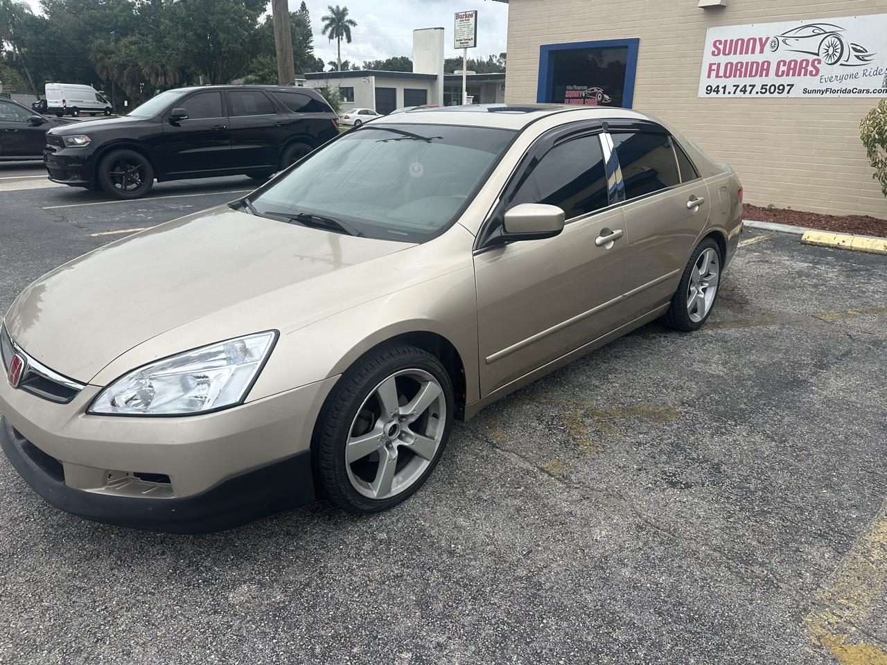Honda Accord EX-L Sedan AT with XM Radio 2005
