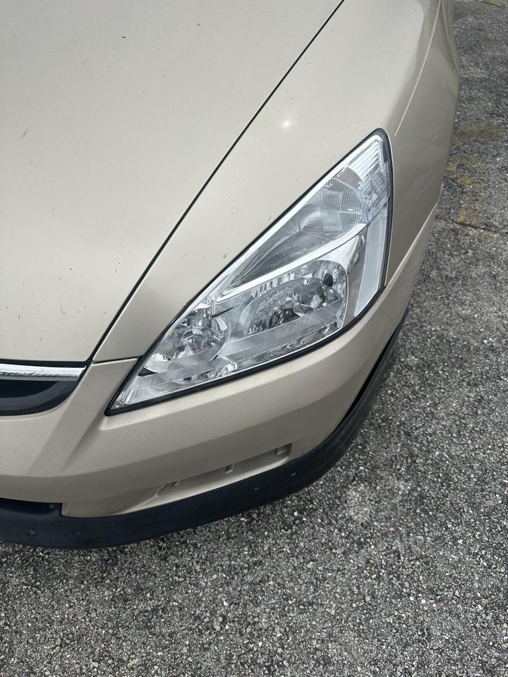 Honda Accord EX-L Sedan AT with XM Radio 2005