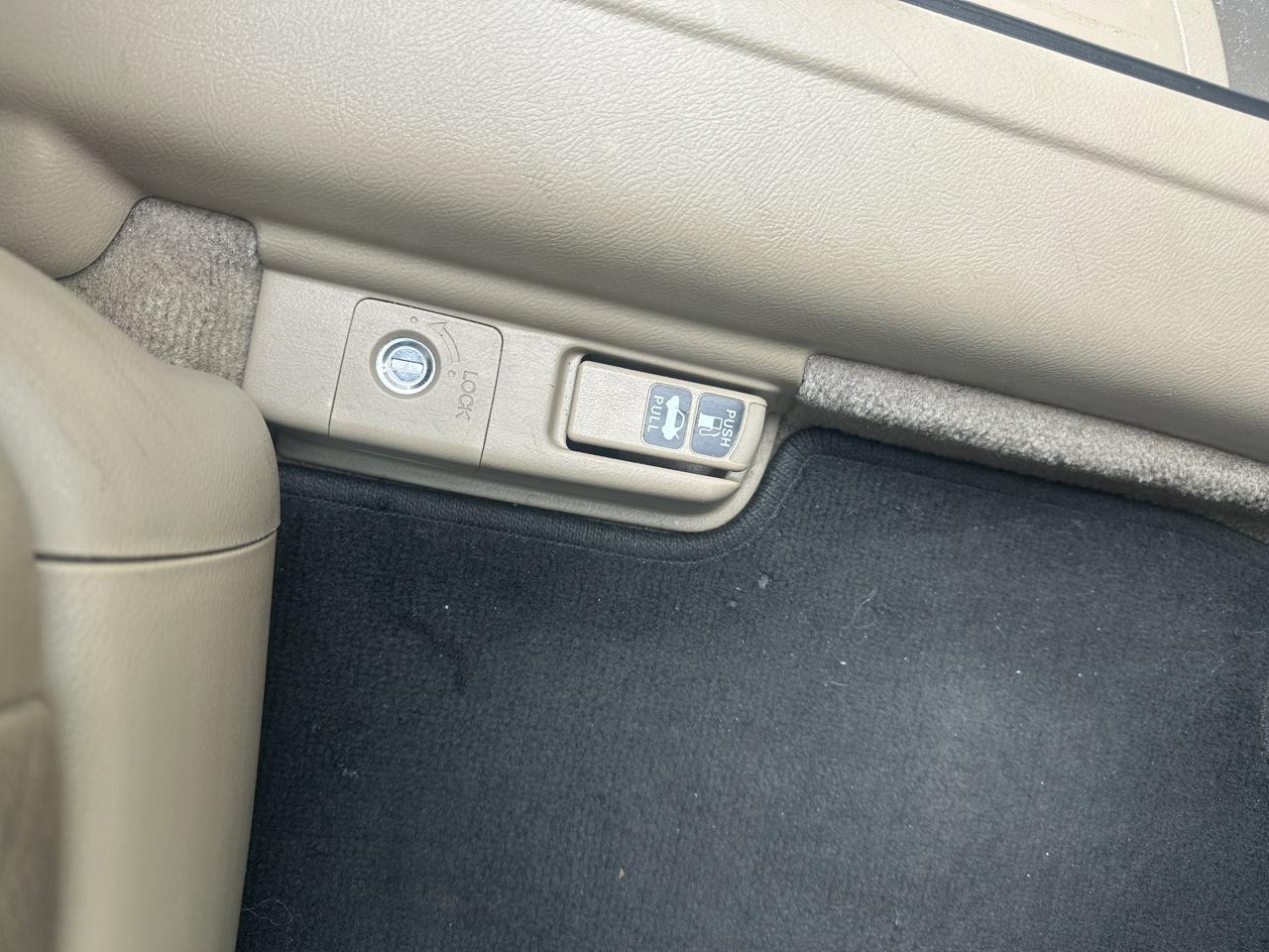 Honda Accord EX-L Sedan AT with XM Radio 2005