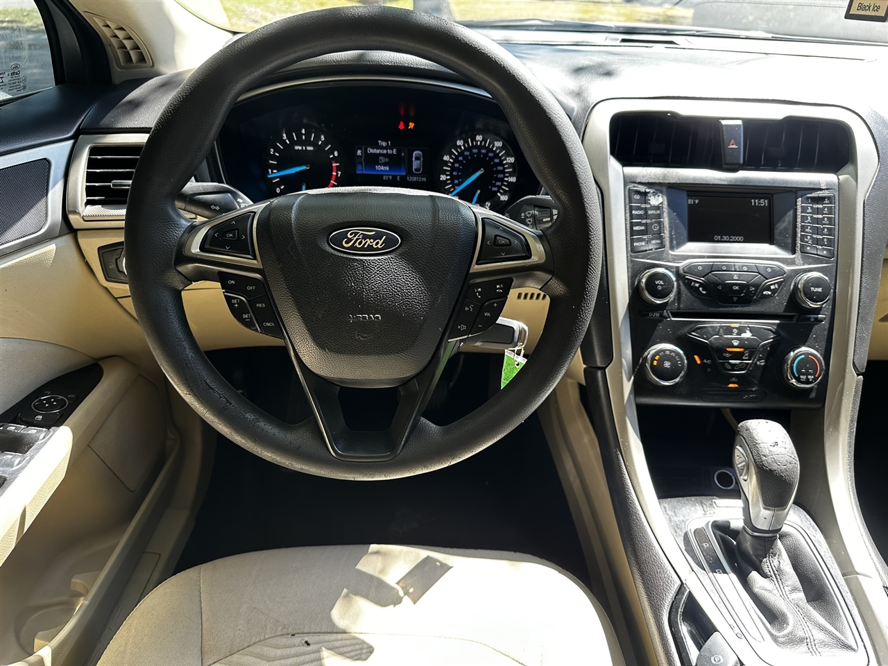 Ford Fusion  2016