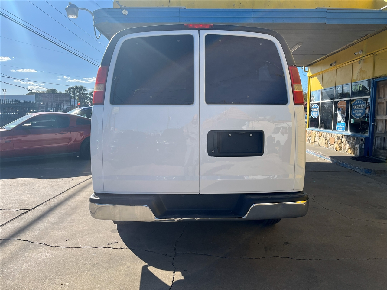 Chevrolet Express  2010