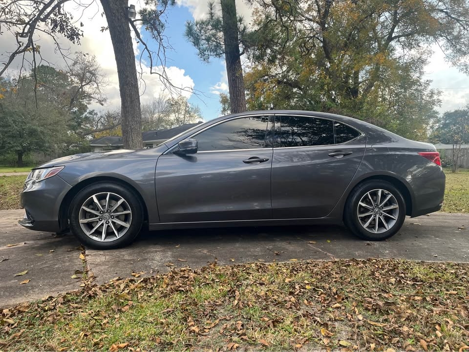 Acura TLX  2018
