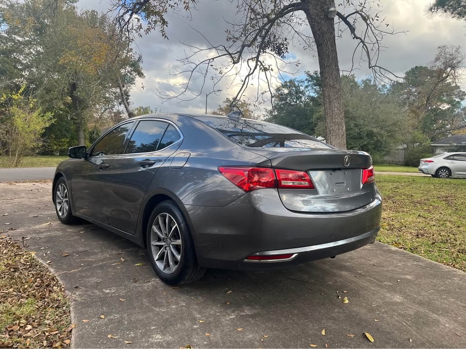 Acura TLX  2018