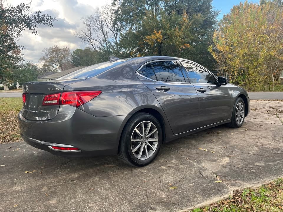 Acura TLX  2018