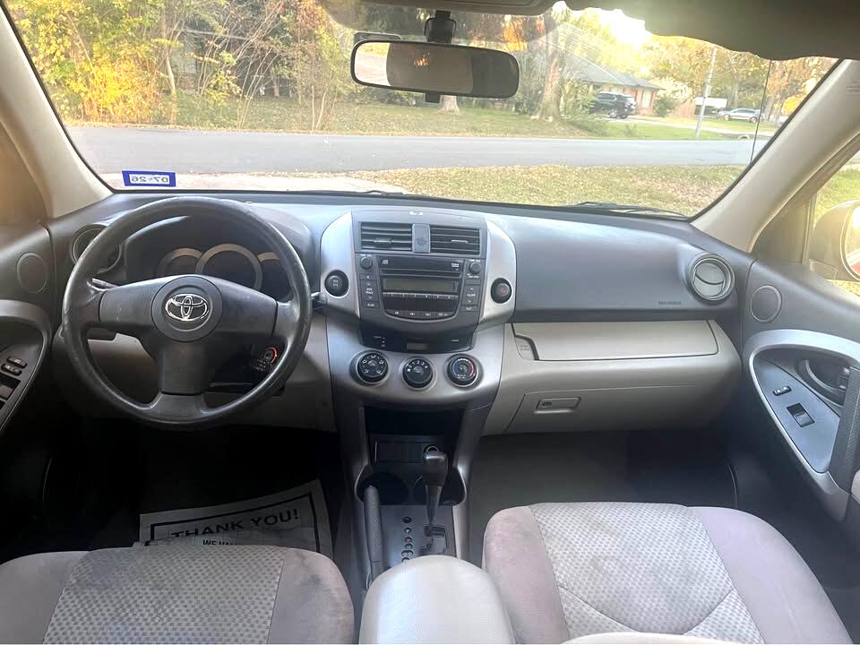 Toyota RAV4  2008