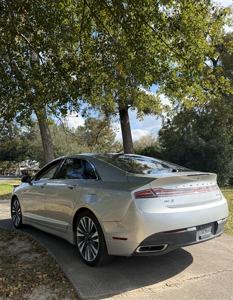 Lincoln MKZ  2017
