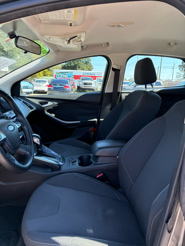 Ford Focus Titanium 2012 Ford Focus Titanium 2012