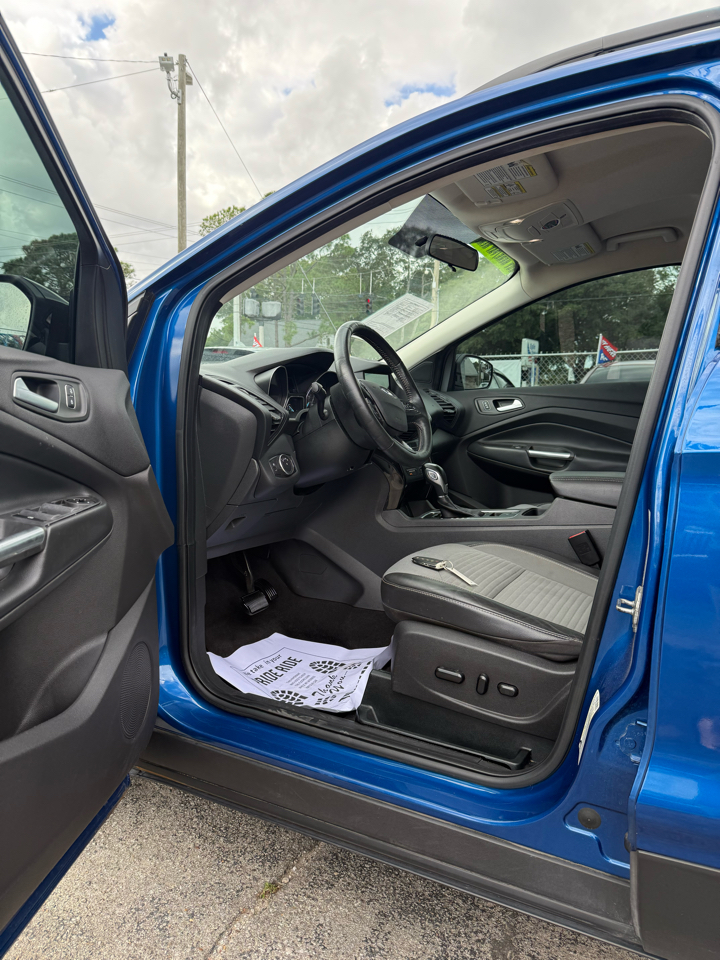 Ford Escape SE FWD 2019 Ford Escape SE FWD 2019