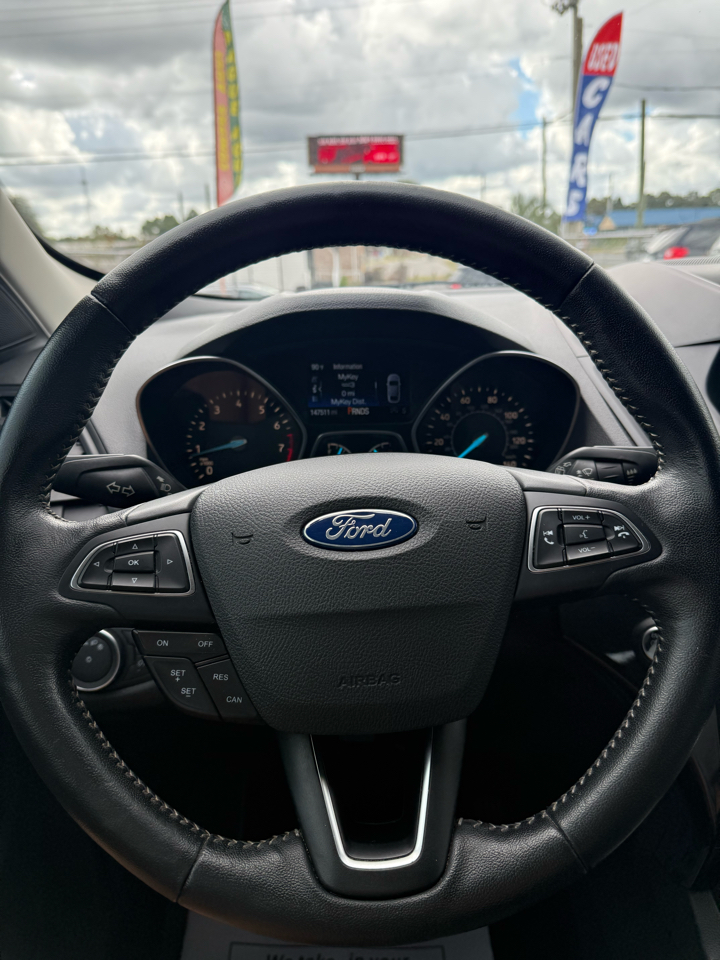Ford Escape SE FWD 2019 Ford Escape SE FWD 2019
