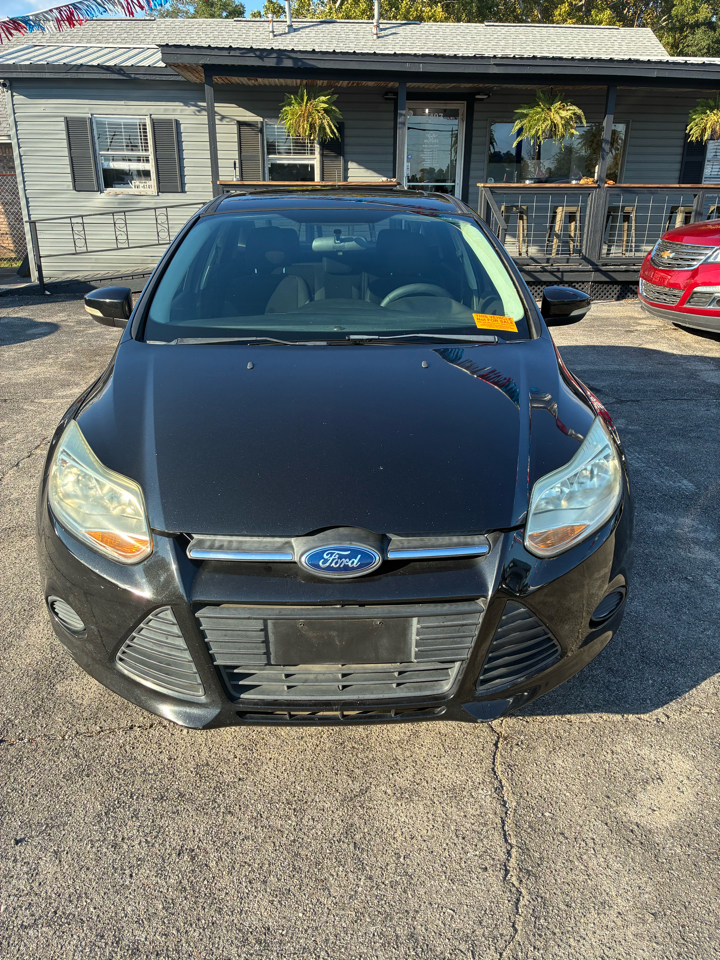 Ford Focus SE Sedan 2014 Ford Focus SE Sedan 2014