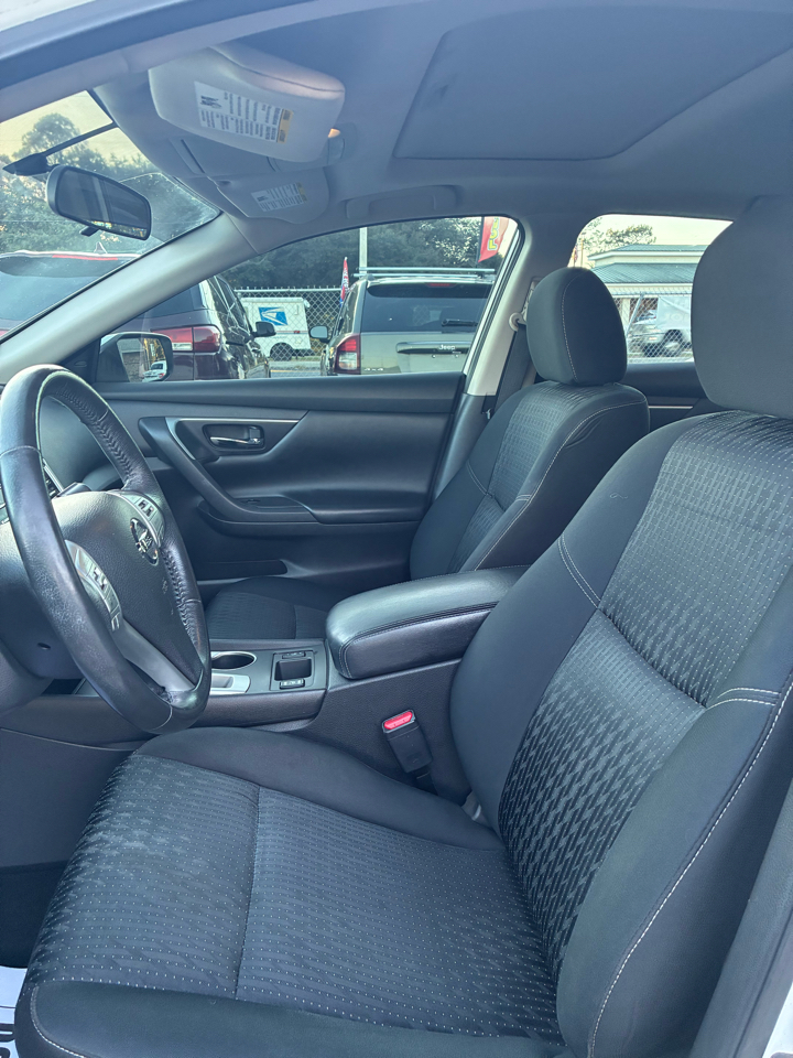 Nissan Altima 2.5 SR 2016