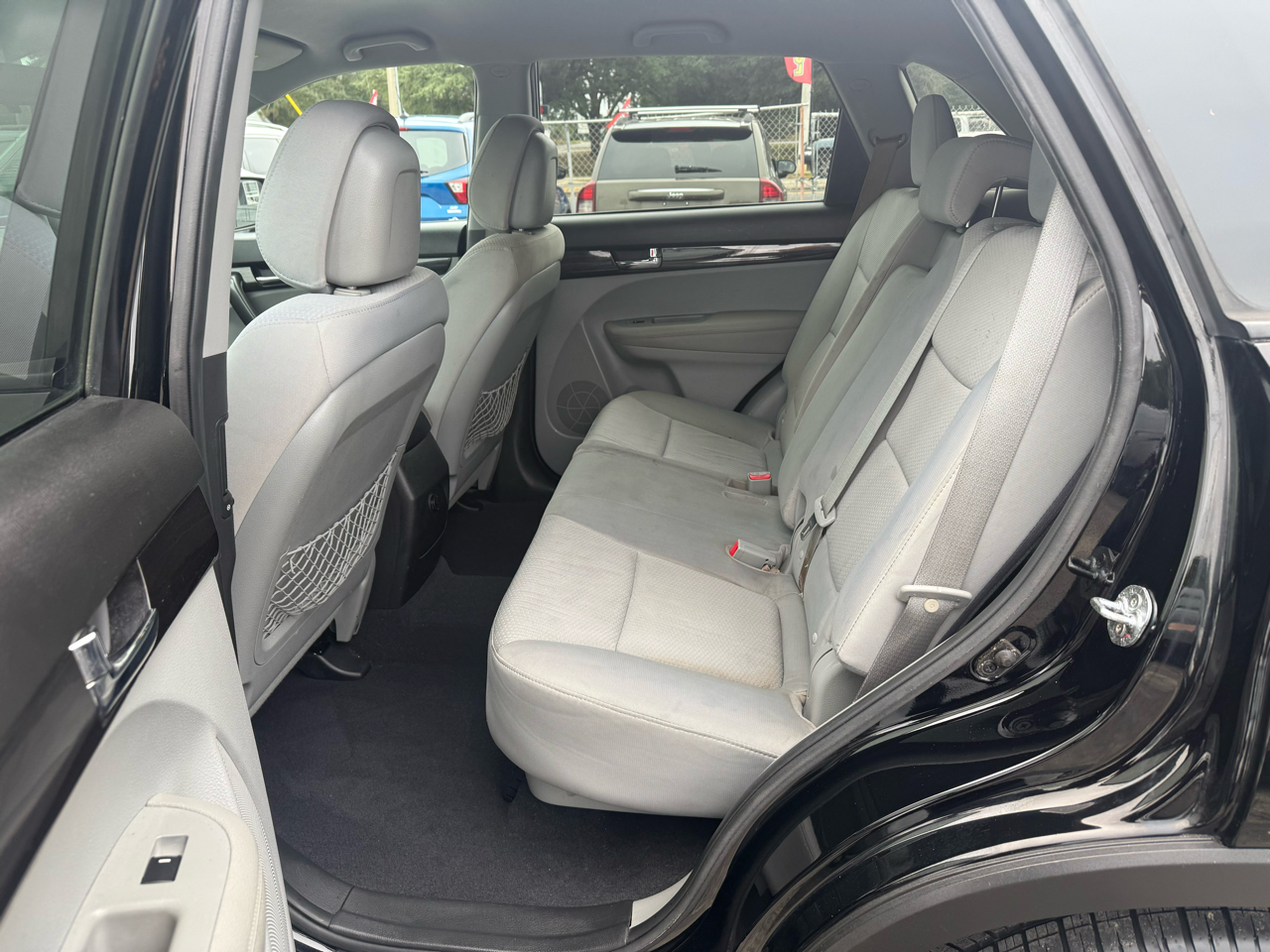 Kia Sorento LX 2WD 2012