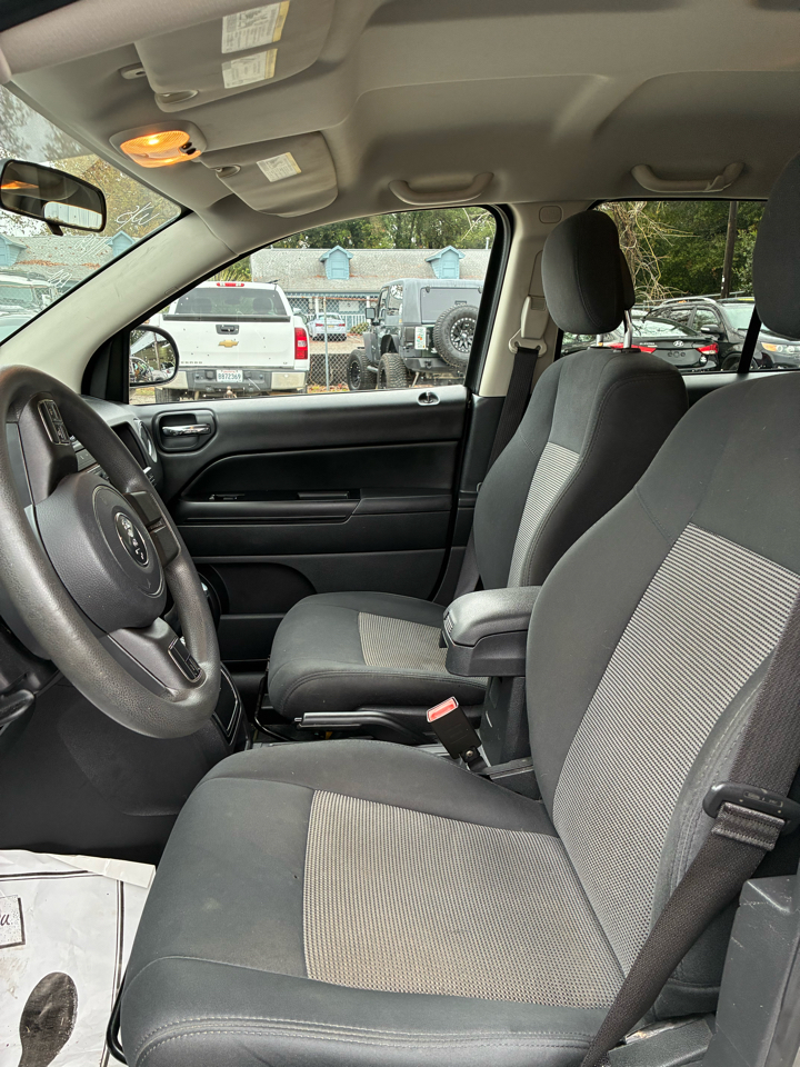 Jeep Compass Sport FWD 2012