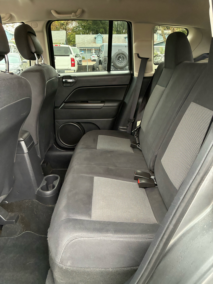 Jeep Compass Sport FWD 2012