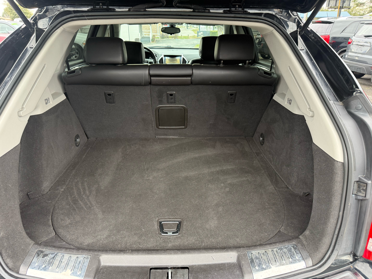 Cadillac SRX Standard FWD 2015