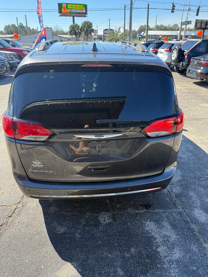 Chrysler Pacifica Touring-L 2018