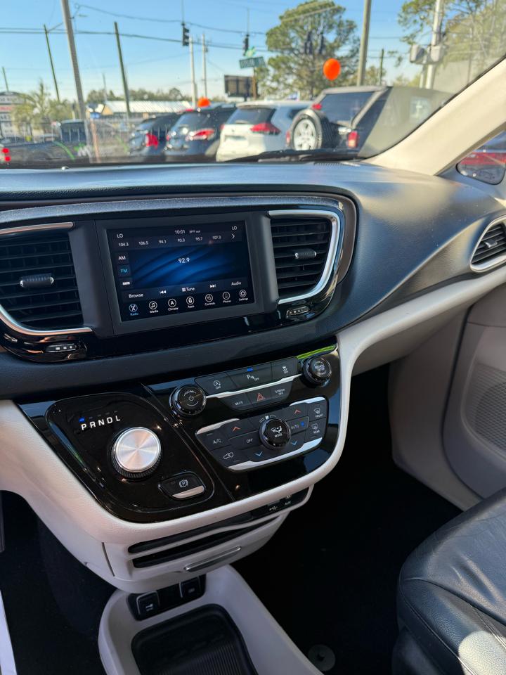 Chrysler Pacifica Touring-L 2018