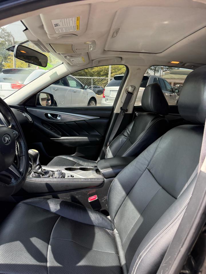 Infiniti Q50 Premium 2014