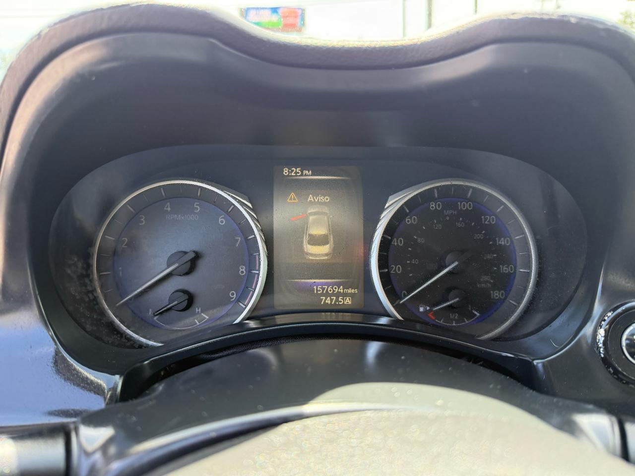 Infiniti Q50 Premium 2014