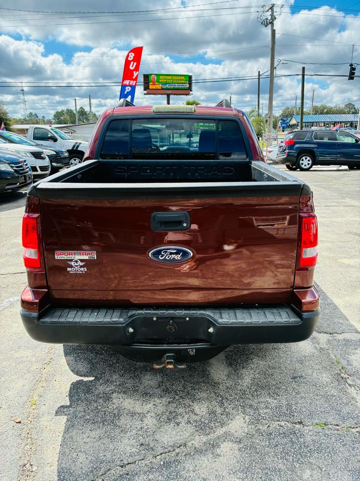 Ford Explorer Sport Trac XLT 4.0L 2WD 2010