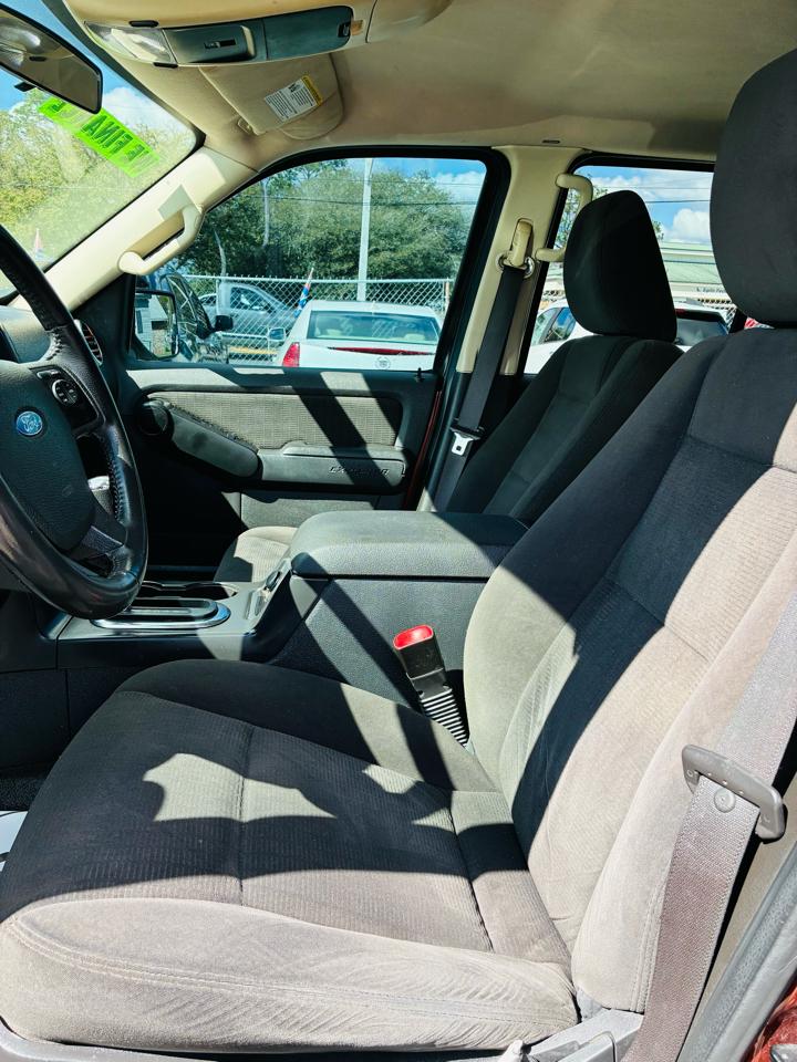 Ford Explorer Sport Trac XLT 4.0L 2WD 2010