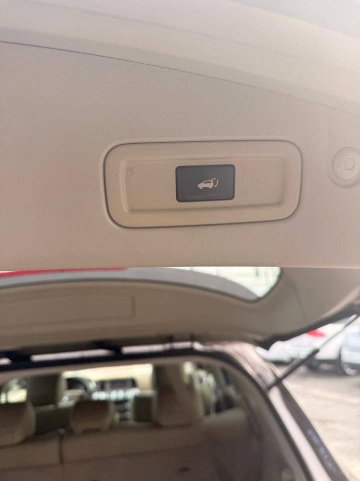 Nissan Murano S AWD 2009