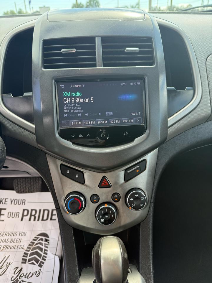 Chevrolet Sonic LT Auto 5-Door 2015