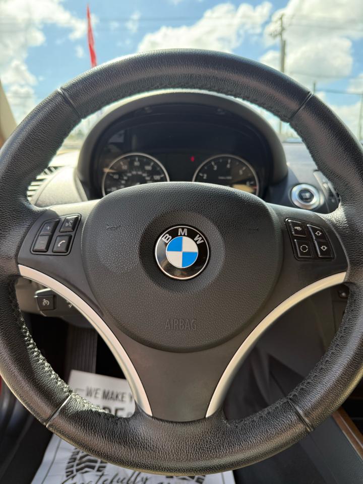 BMW 1-Series 128i Coupe 2012