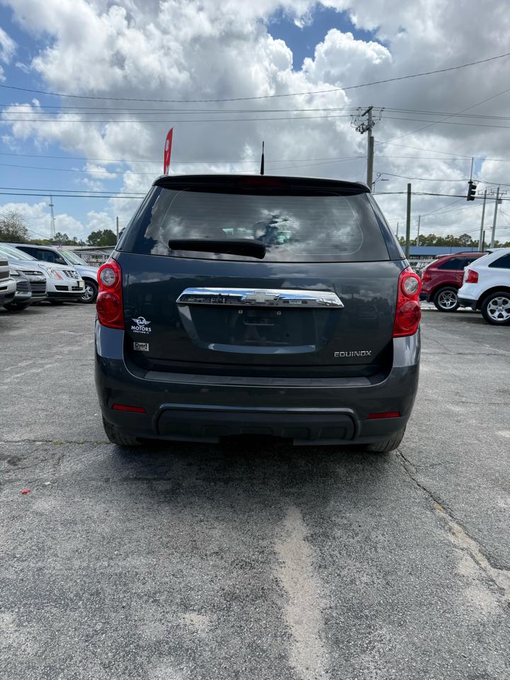 Chevrolet Equinox LS 2WD 2011