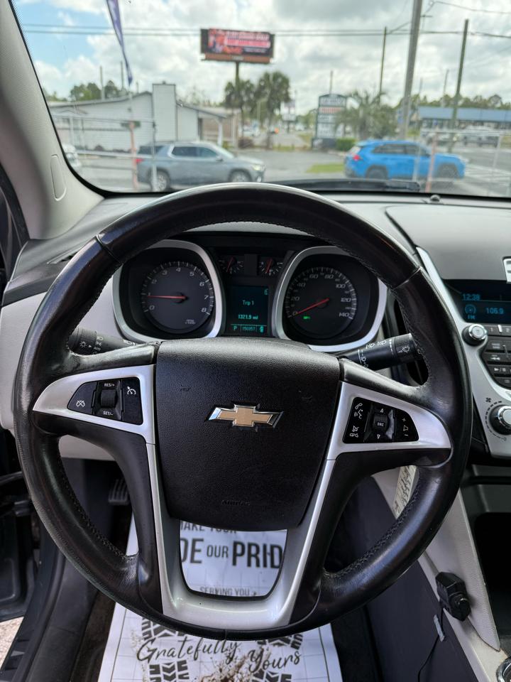 Chevrolet Equinox LS 2WD 2011