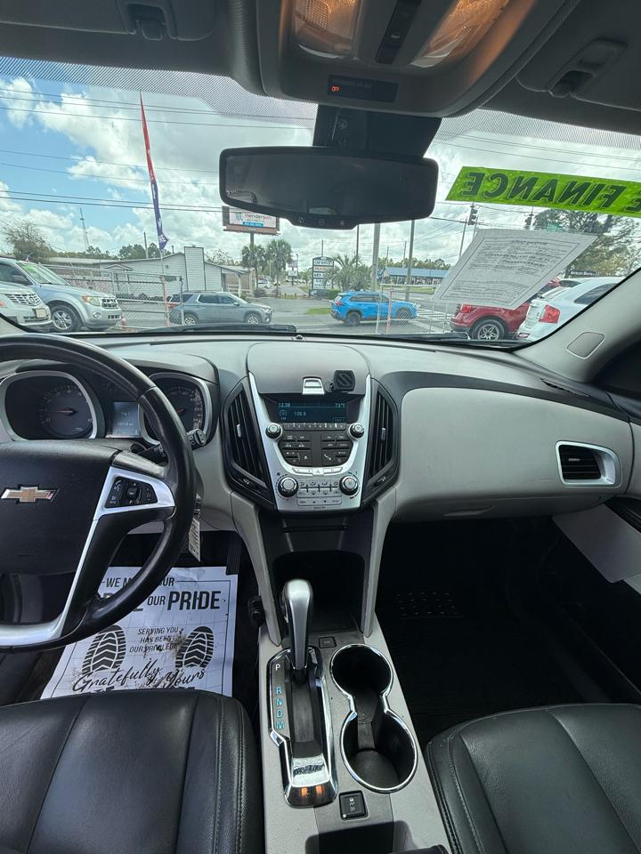 Chevrolet Equinox LS 2WD 2011