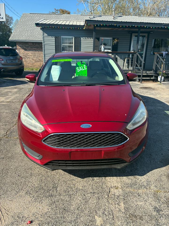 Ford Focus SE Sedan 2017