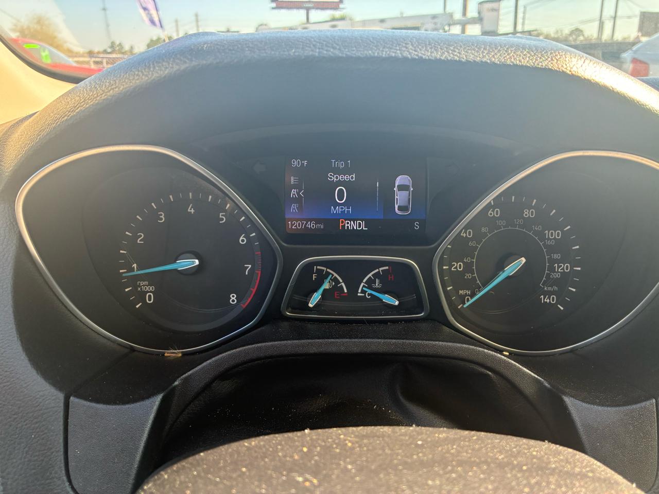 Ford Focus SE Sedan 2017