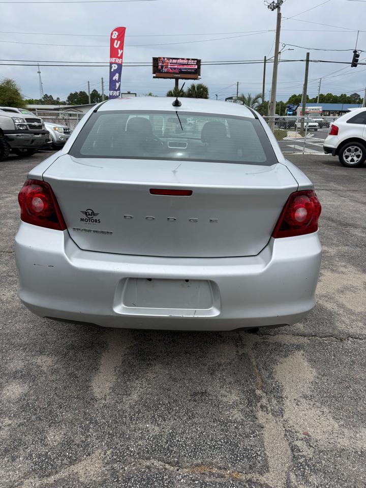 Dodge Avenger Base 2012